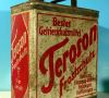 Fünf-Liter-Blechbehälter für Teroson-Frostschutz aus der Zeit um 1930.